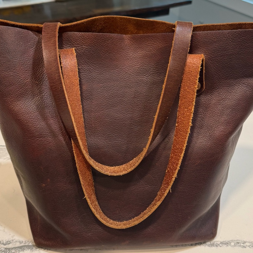 KMM & Co  Leather Tote Bag in Kodiak